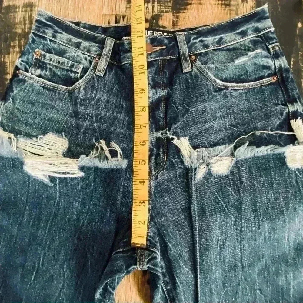 BLUE REVIVAL High Rise Distressed Boyfriend Jeans NWOT Size 28 - Picture 7 of 12
